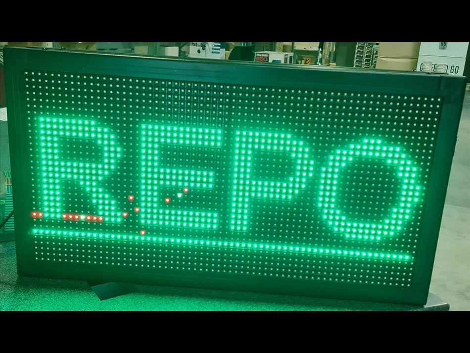 LED Laufschrift / LED Display Werbeanzeige Beidseitig FARBIG  WI-FI App Funktion Lauftext